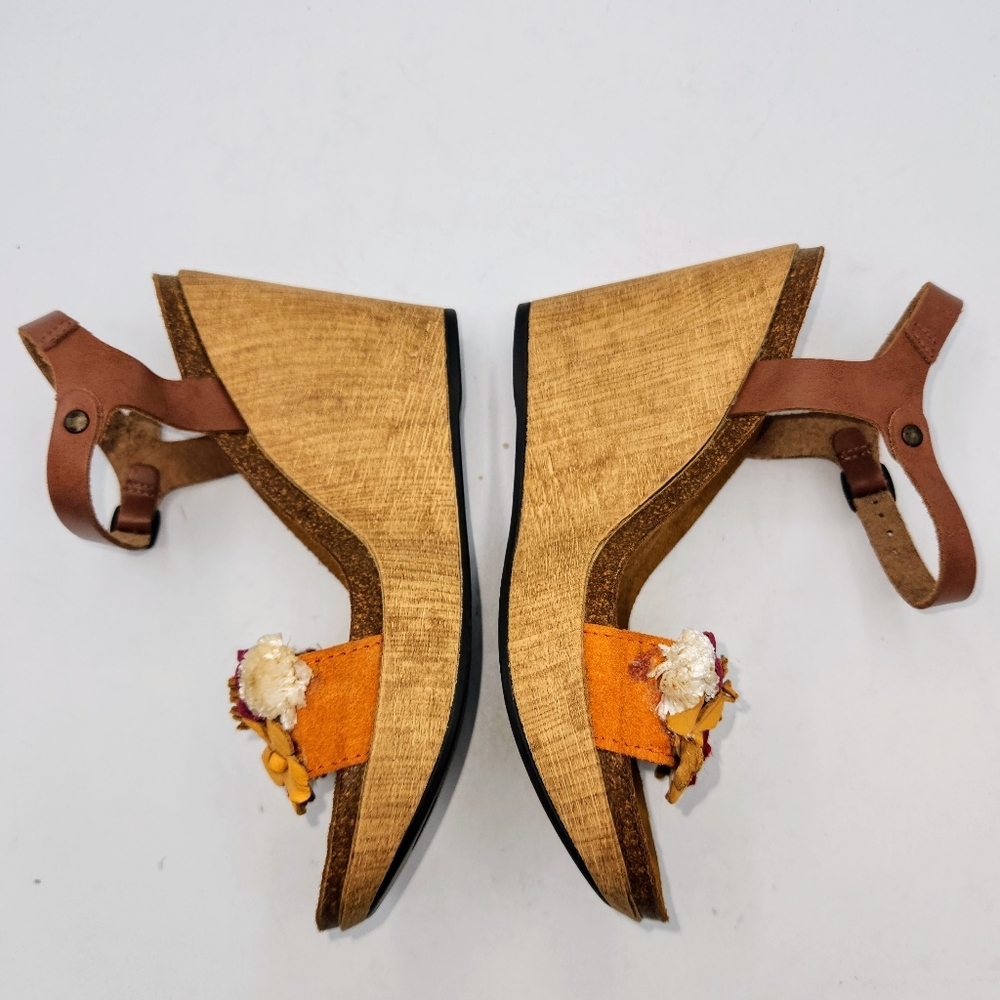 Floral Multi-Color Wedge Sandals - Women - Picture 9 of 16
